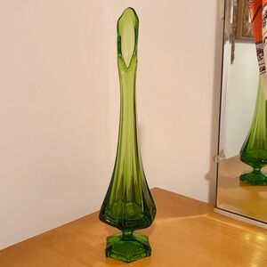 Vintage, Viking Six Panel Swung Vase